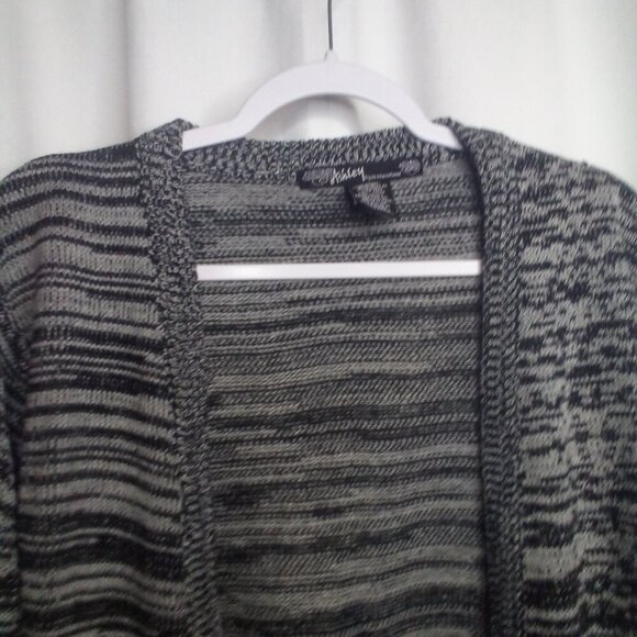 Ashley by 26 International Cardigan Sweater S Long Sleeve Open Front Black Gray - Picture 12 of 16